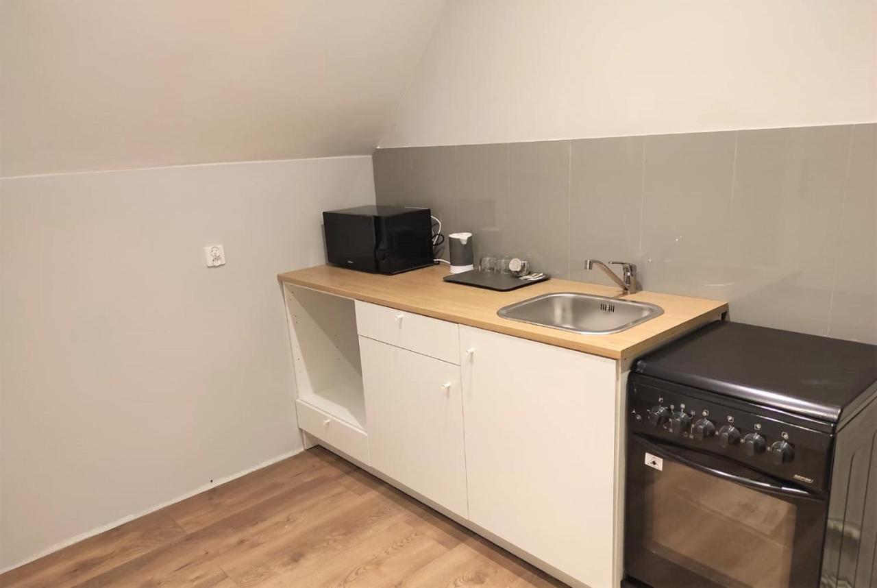 Standard Double Room,1347949718:JPEG